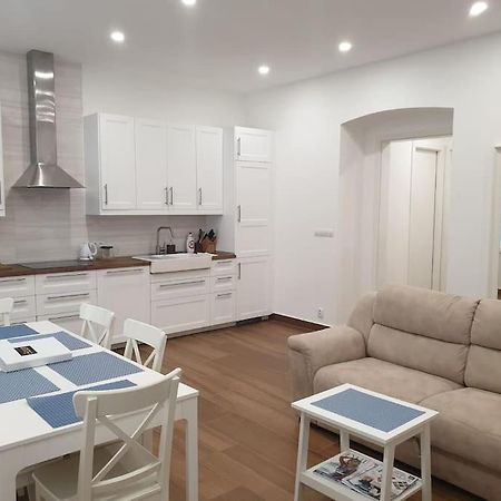 Appartement Prague Downtown Vinohrady - Next To Havlicek Park Extérieur photo